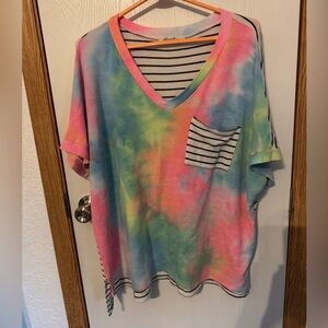 Colorful Tie-Dye V-Neck Top with Pocket